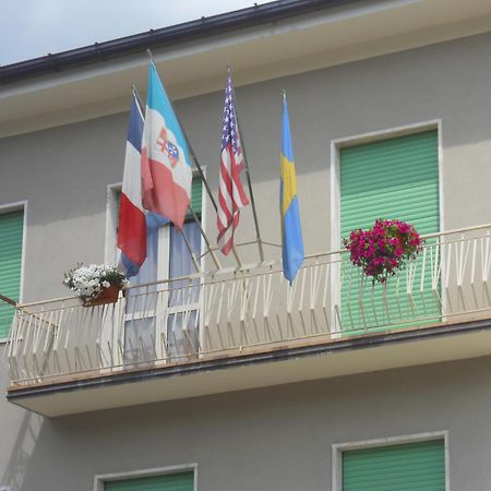 Albergo Belvedere Borghetto di Vara Eksteriør billede