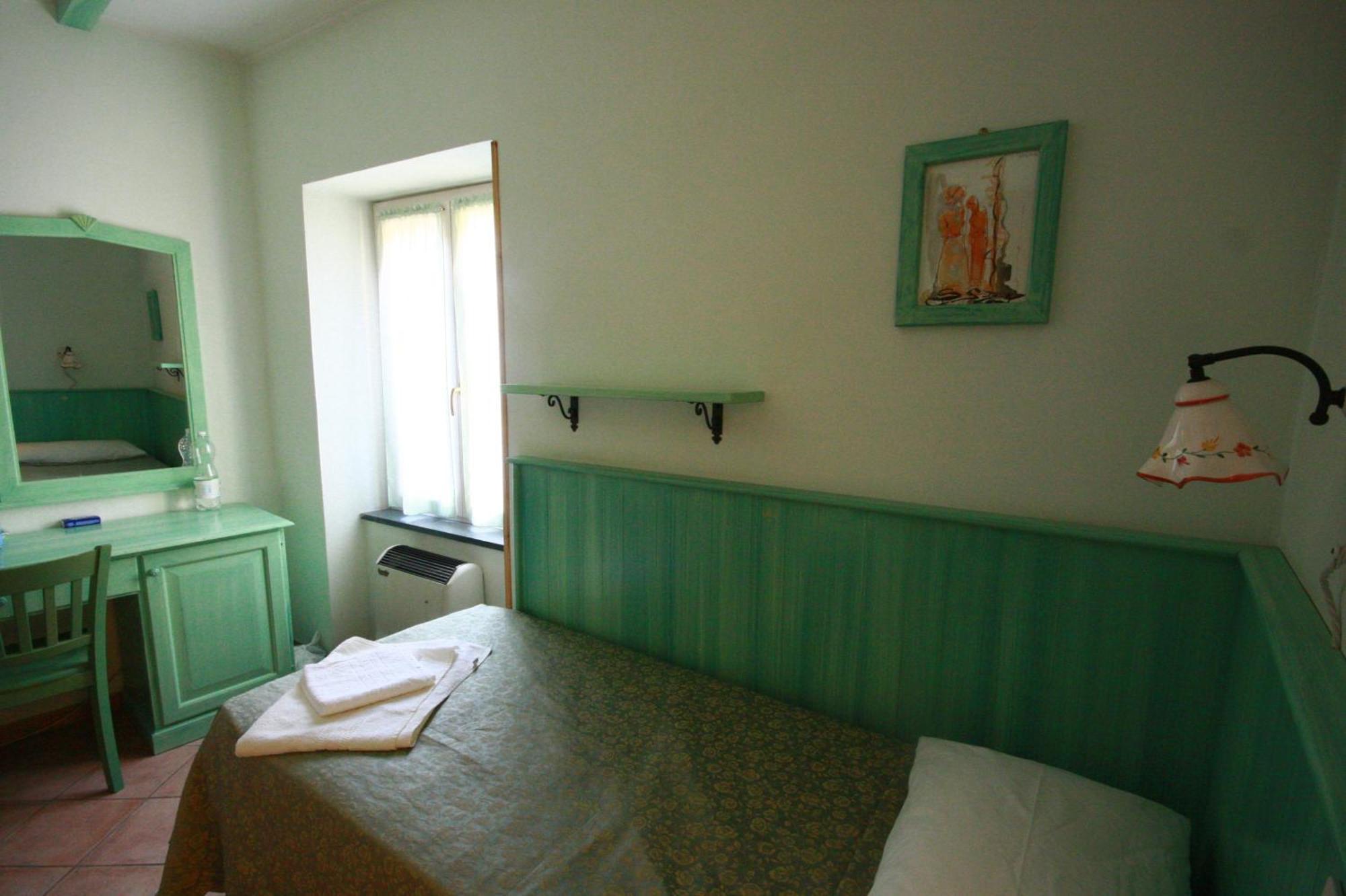Albergo Belvedere Borghetto di Vara Eksteriør billede