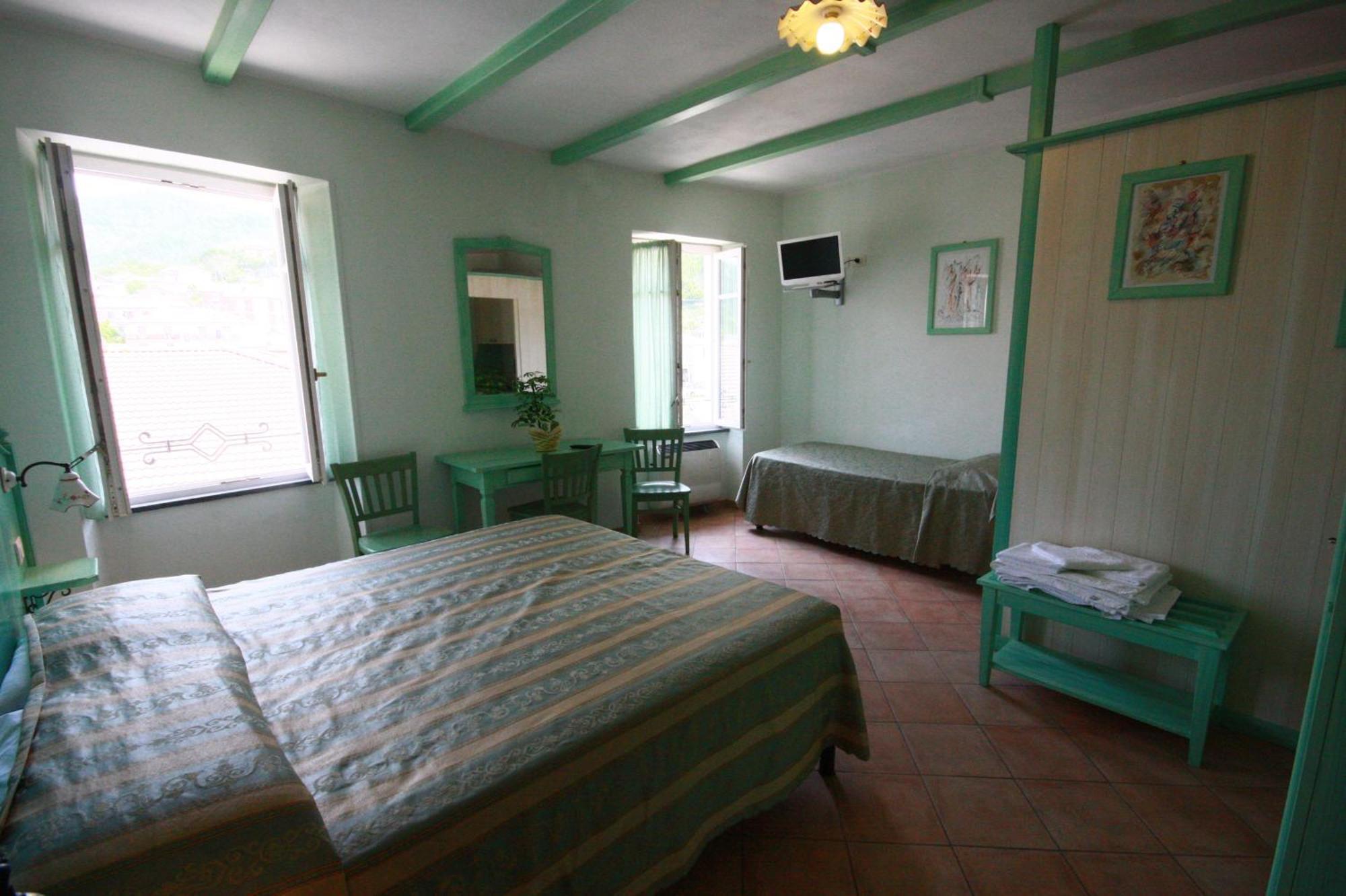 Albergo Belvedere Borghetto di Vara Eksteriør billede